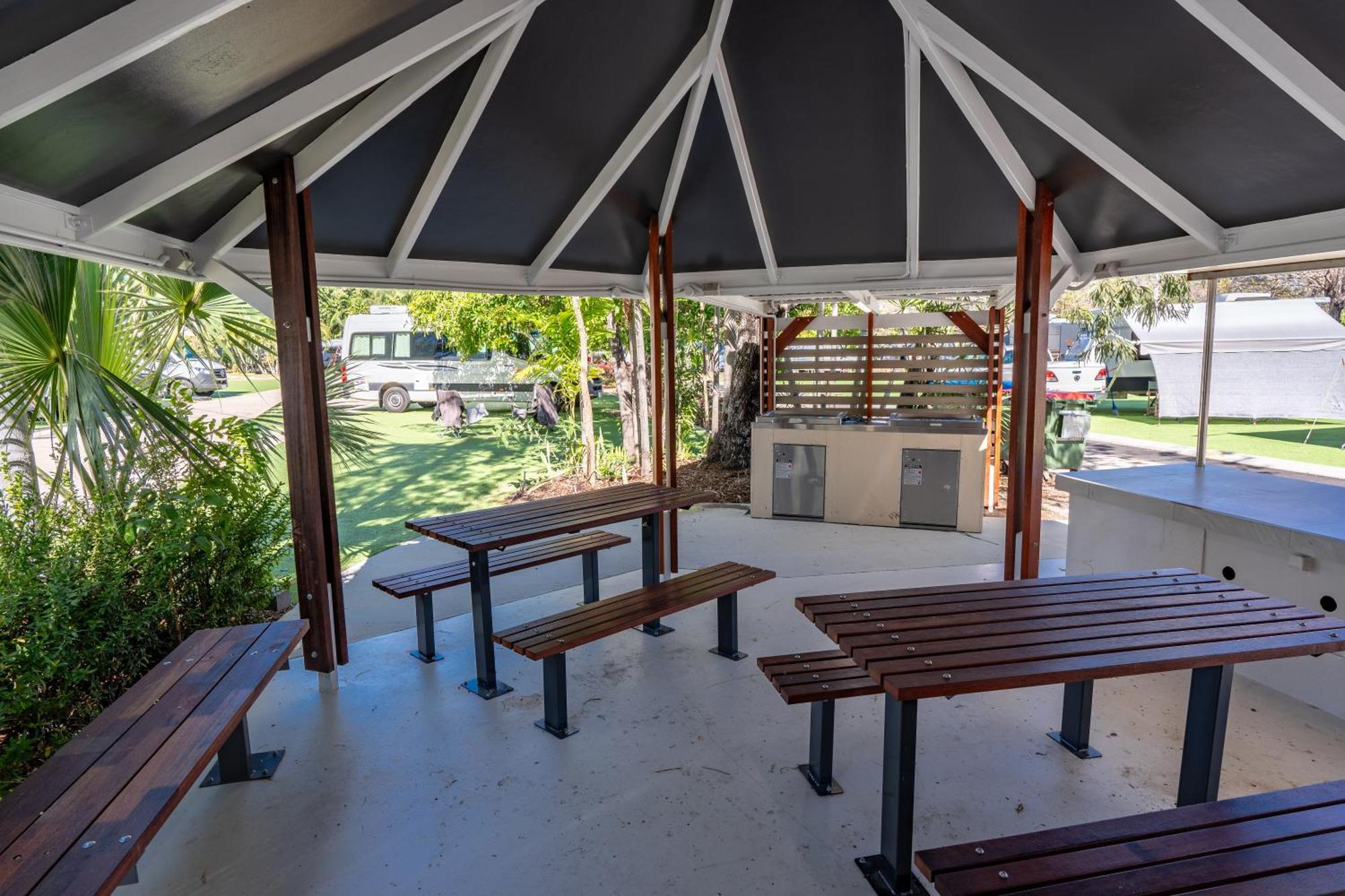 Big4 Tasman Holiday Parks - Rowes Bay 汤斯维尔 外观 照片