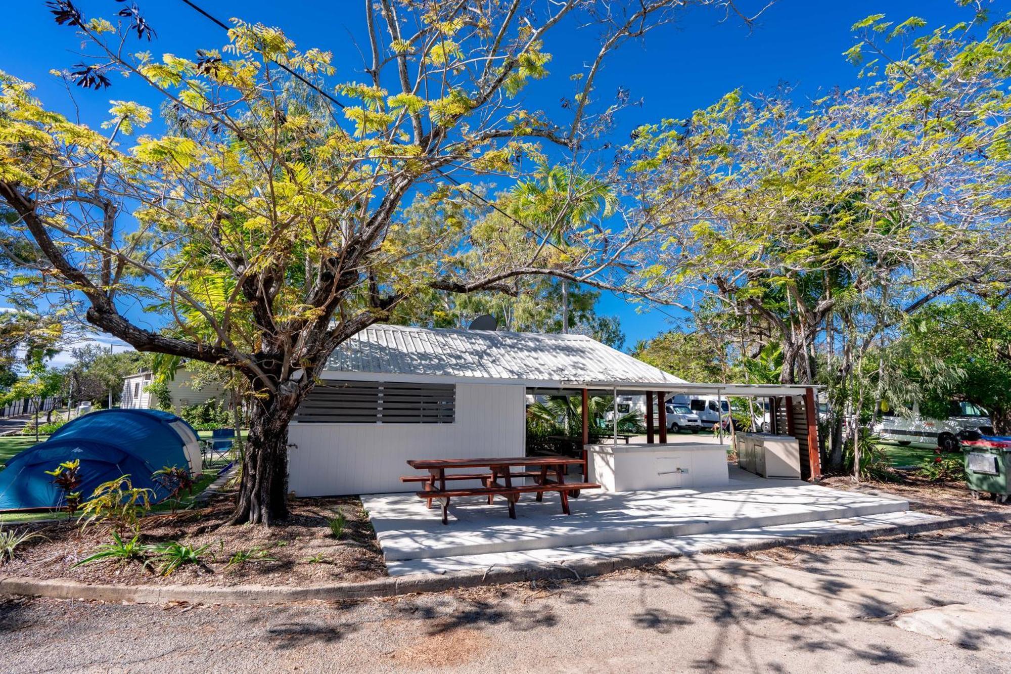 Big4 Tasman Holiday Parks - Rowes Bay 汤斯维尔 外观 照片
